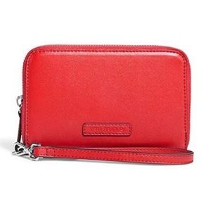 Vera Bradley Zip Around Wristlet Wallet